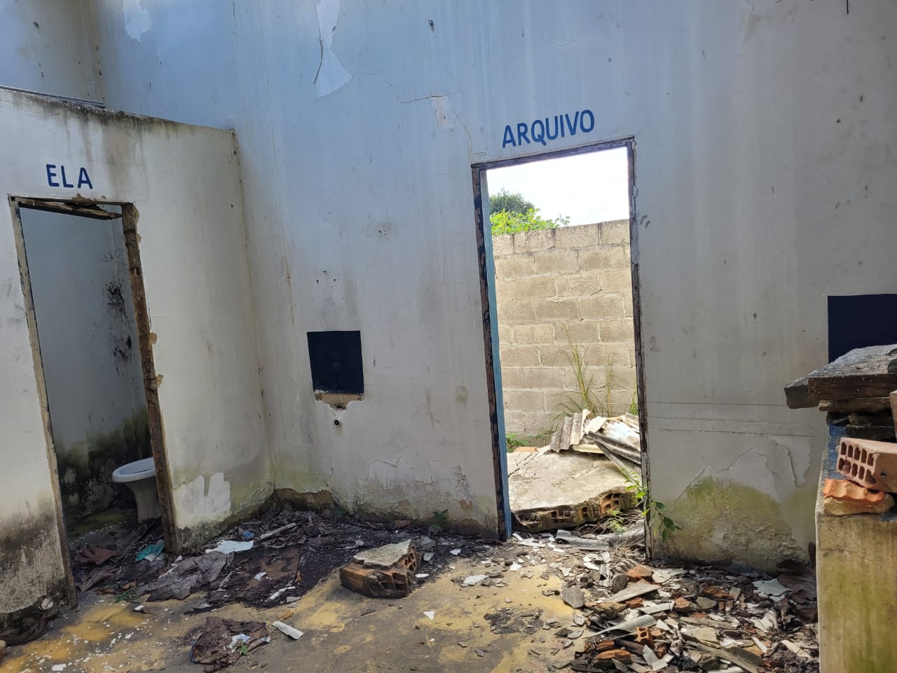 Imóvel em Teixeira (VENDIDO)